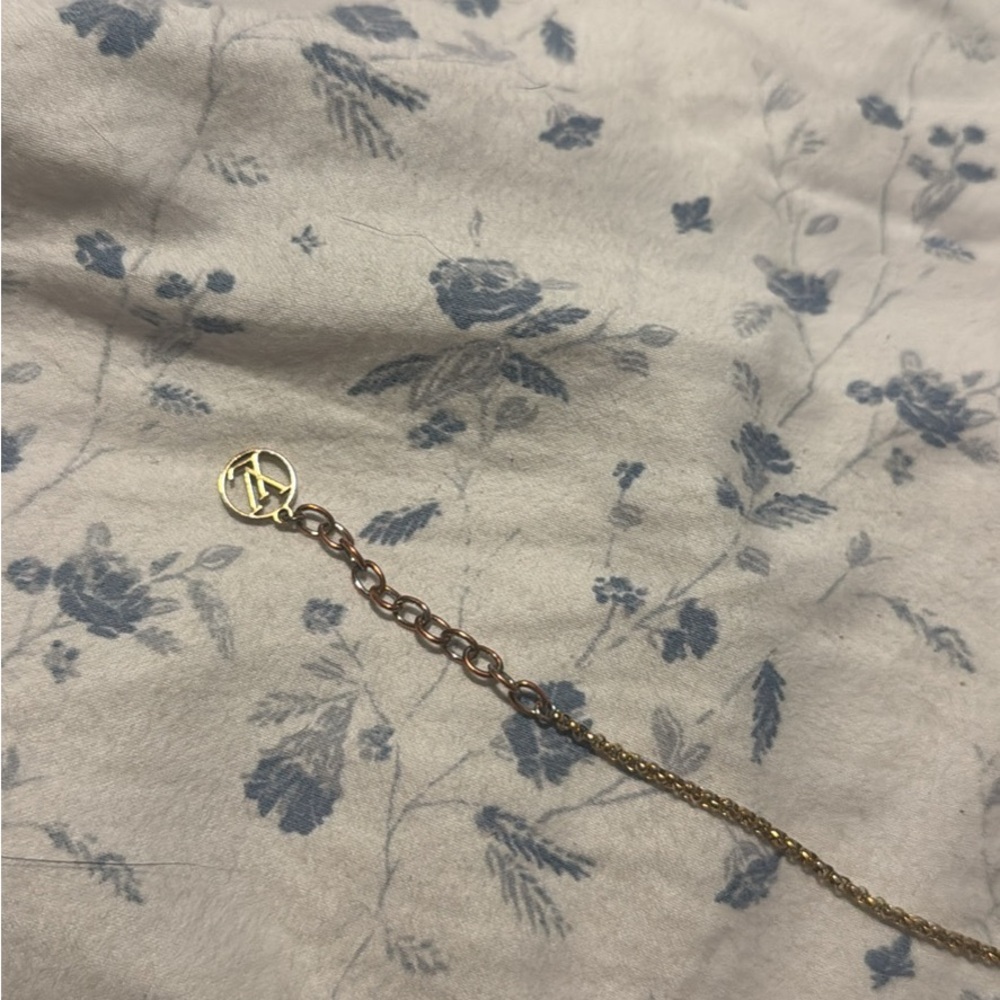 Louis Vuitton Gold and crystal bracelt - Picture 3 of 5